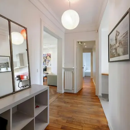 Amazing For 5 In Oberkampf Appartamento Parigi